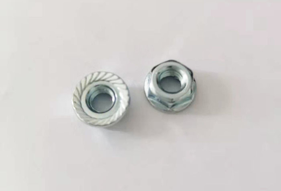 Galvanizli Karbon Çelik Altıgen Tırtıklı Flanş Somunları 4.8 Sınıf DIN6923
